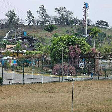 Flat Quartier Aldeia Das Aguas Park Resort Dorândia エクステリア 写真